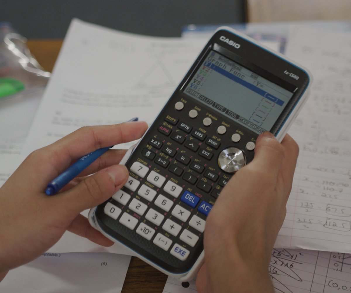 Casio fx-CG50 graphic calculator