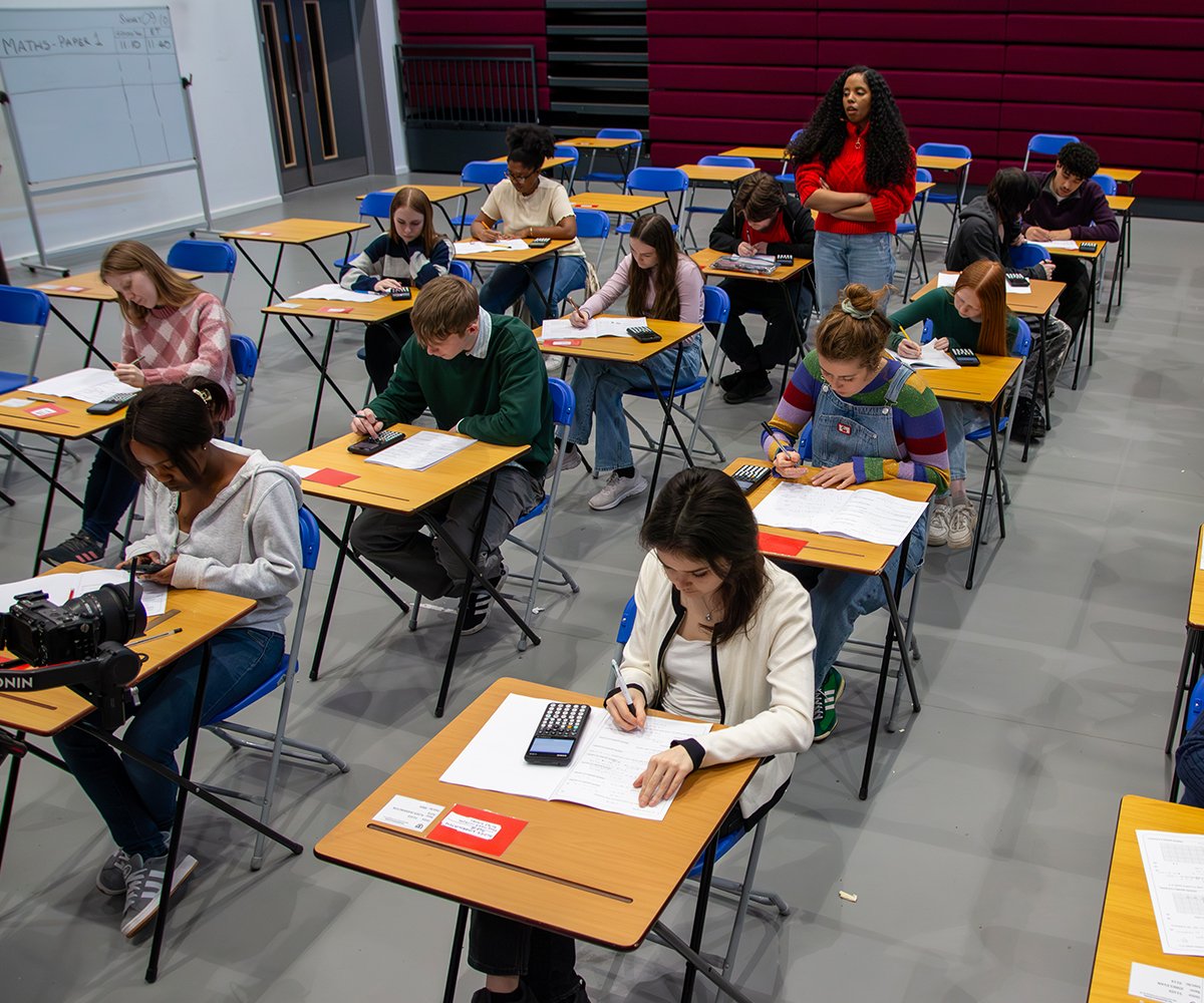 Casio fx-CG100 graphic calculator for exams