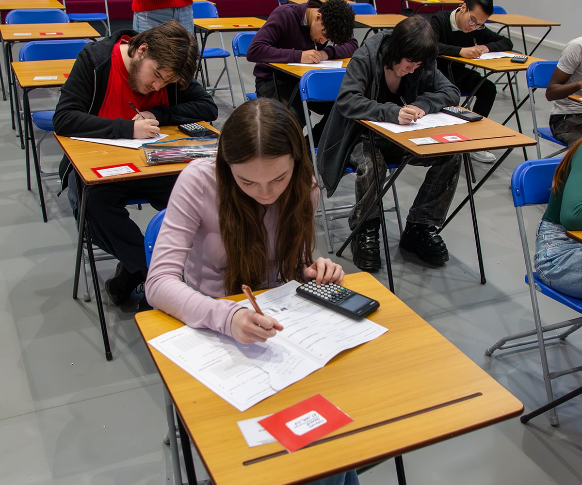 Casio fx-CG100 graphic calculator in the classroom